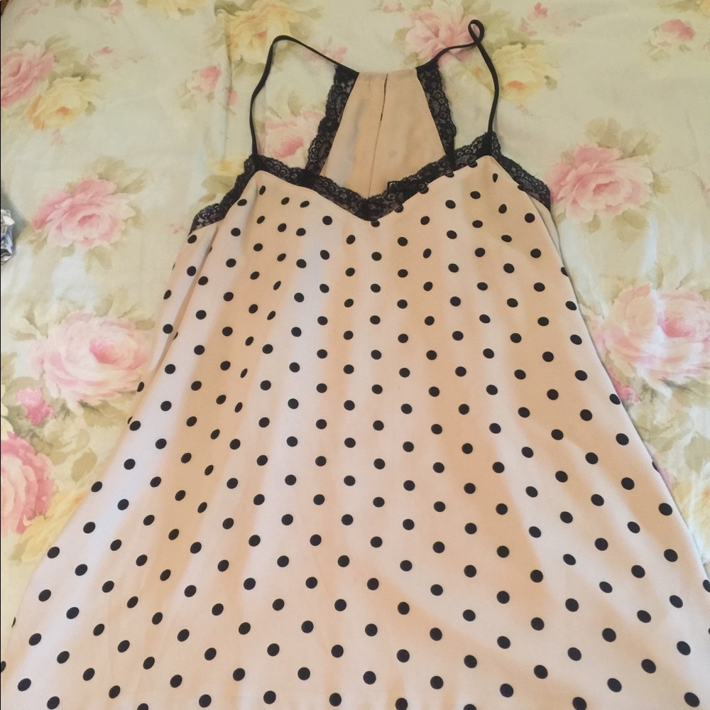 Polkadot express tank top with black lace